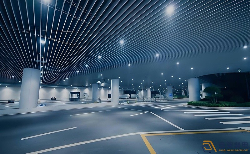 在地下車庫，看燈光如何綠色“智”變？