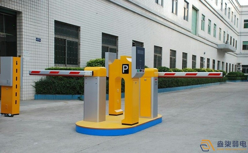 工廠停車道閘價格受哪些因素影響？
